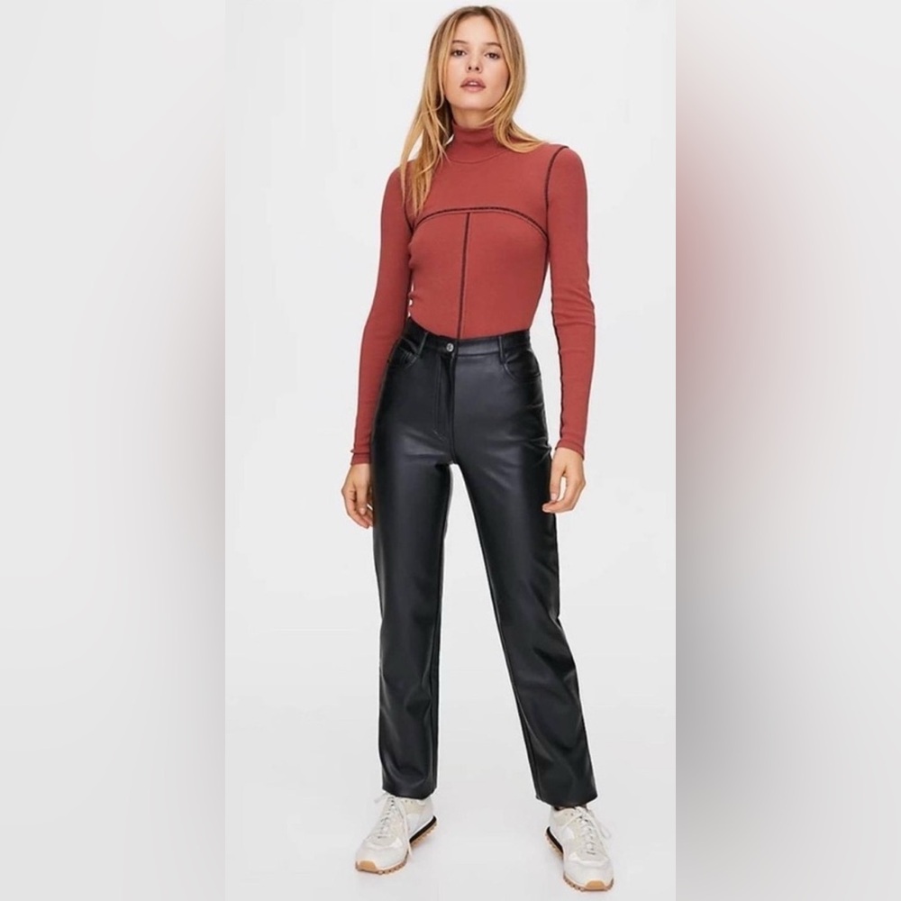 Wilfred The Melina Pant Straight Leg Black Soft Vegan Leather Pants Women's Sz 4